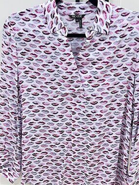 NIC+ZOE Sealed with a Kiss Blouse